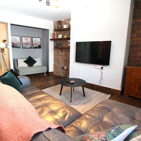 Large New-York Style Penthouse Apartment In Leeds City Centre With Contactless Check In 外观 照片